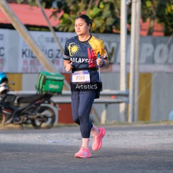 Runner Photo 3502414