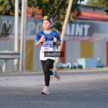 Runner Photo 3502422
