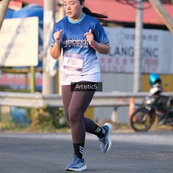 Runner Photo 3502429