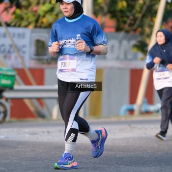 Runner Photo 3502501