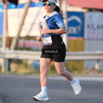 Runner Photo 3502606