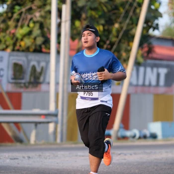 Runner Photo 3502763