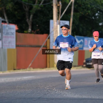 Runner Photo 3502821
