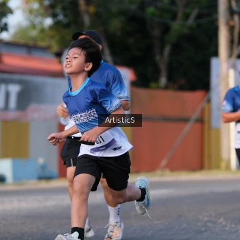Runner Photo 3502830