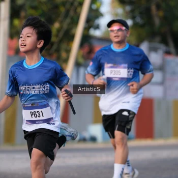 Runner Photo 3502835