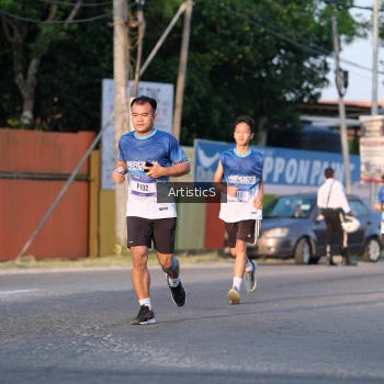 Runner Photo 3502857