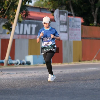 Runner Photo 3502879
