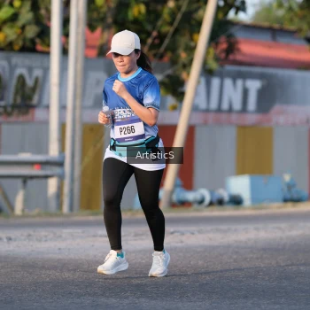Runner Photo 3502895