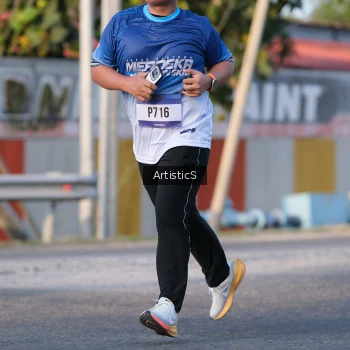 Runner Photo 3502947