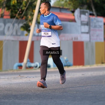 Runner Photo 3503066
