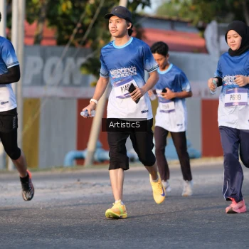 Runner Photo 3503091