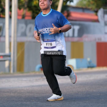 Runner Photo 3503101