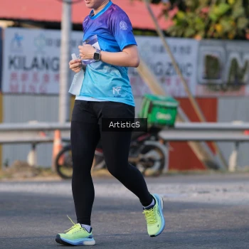 Runner Photo 3503162