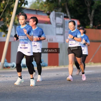 Runner Photo 3503184