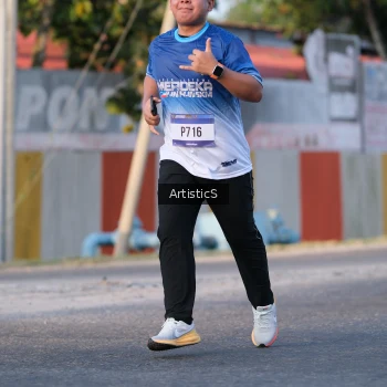 Runner Photo 3503193