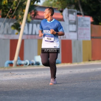 Runner Photo 3503196