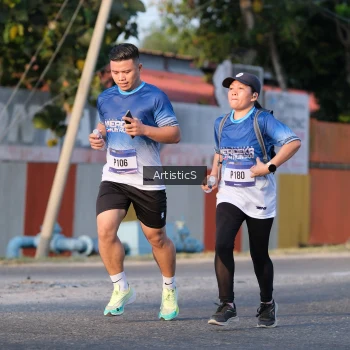 Runner Photo 3503328
