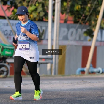 Runner Photo 3503365