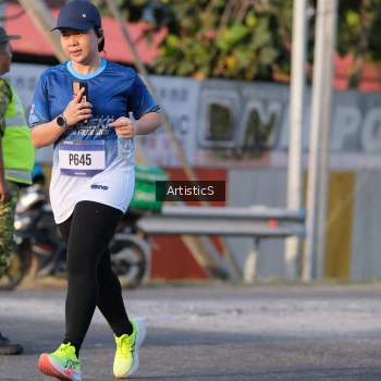 Runner Photo 3503378