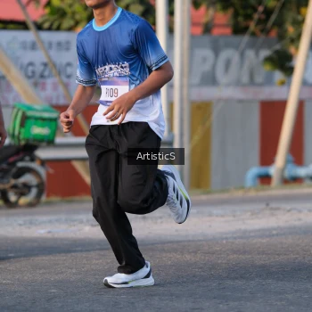 Runner Photo 3503393