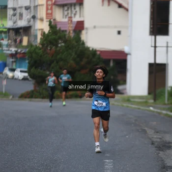 Runner Photo 3503475