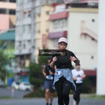 Runner Photo 3503498
