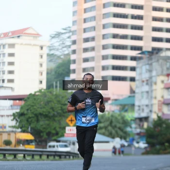 Runner Photo 3503516