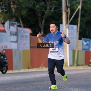 Runner Photo 3503566