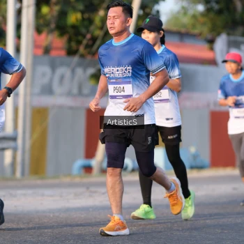 Runner Photo 3503577