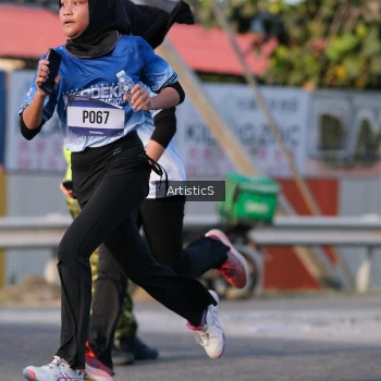 Runner Photo 3503693