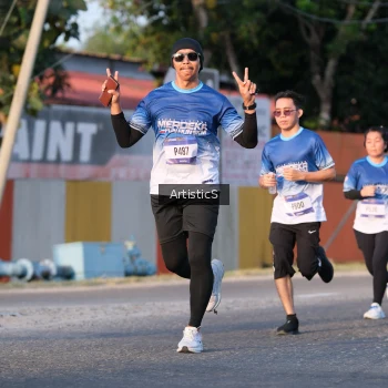 Runner Photo 3503760