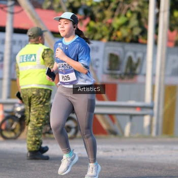 Runner Photo 3503906