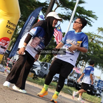 Runner Photo 3503946