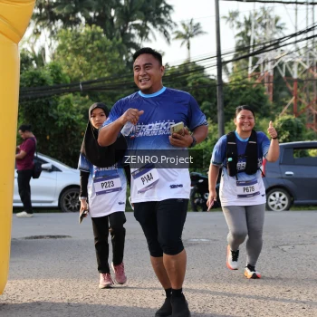 Runner Photo 3503990