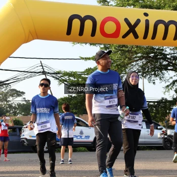 Runner Photo 3503999