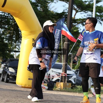 Runner Photo 3504034