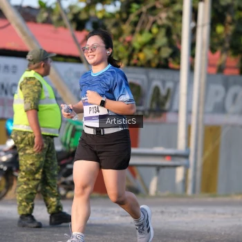 Runner Photo 3504085