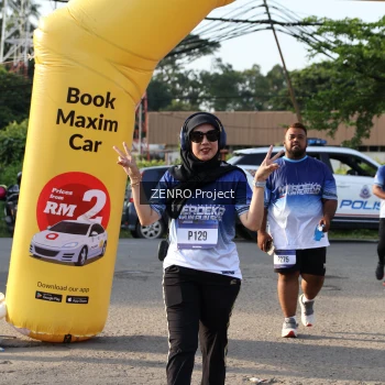 Runner Photo 3504115