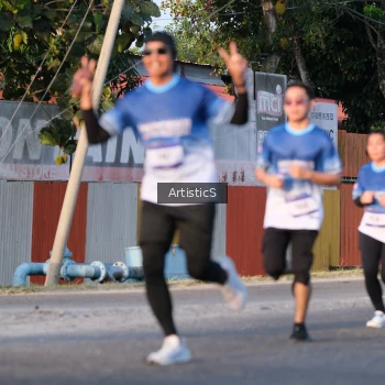 Runner Photo 3504139