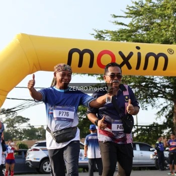 Runner Photo 3504146