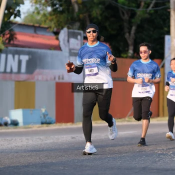 Runner Photo 3504178