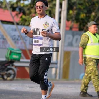 Runner Photo 3504235
