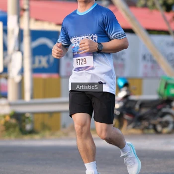 Runner Photo 3504249