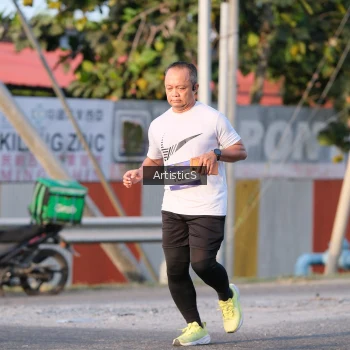 Runner Photo 3504277