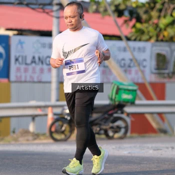 Runner Photo 3504287