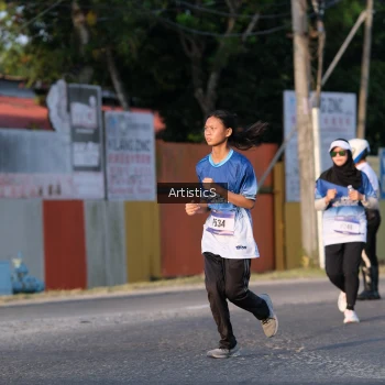 Runner Photo 3504295