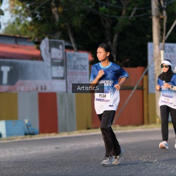 Runner Photo 3504296