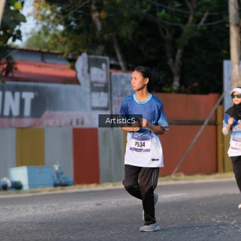 Runner Photo 3504301