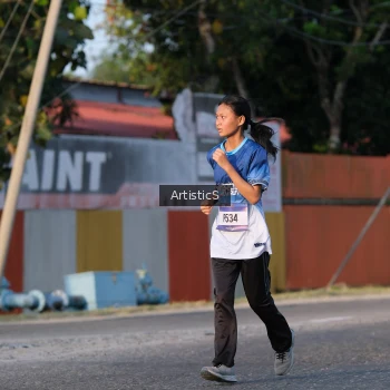 Runner Photo 3504302