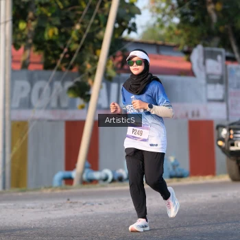 Runner Photo 3504308